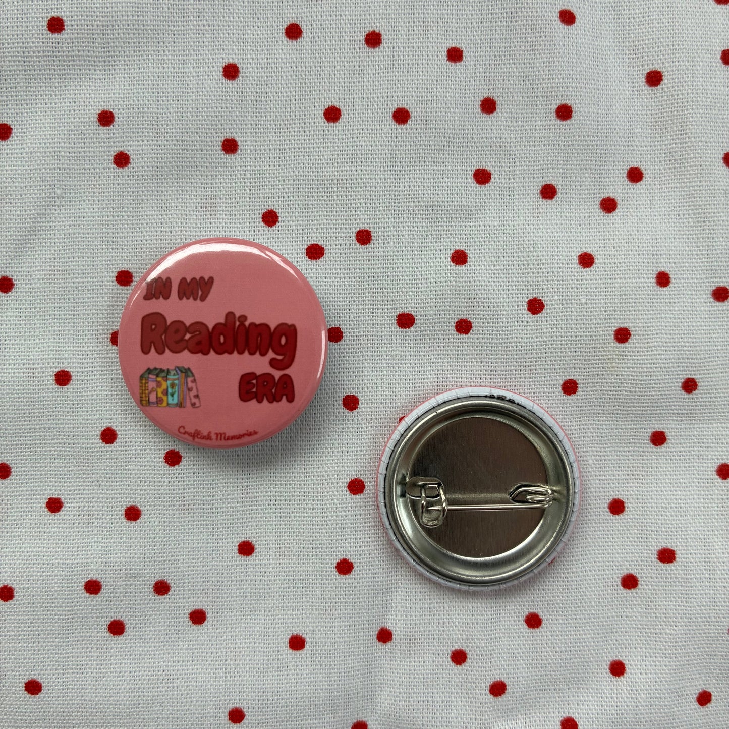 Button pin "In my reading era"